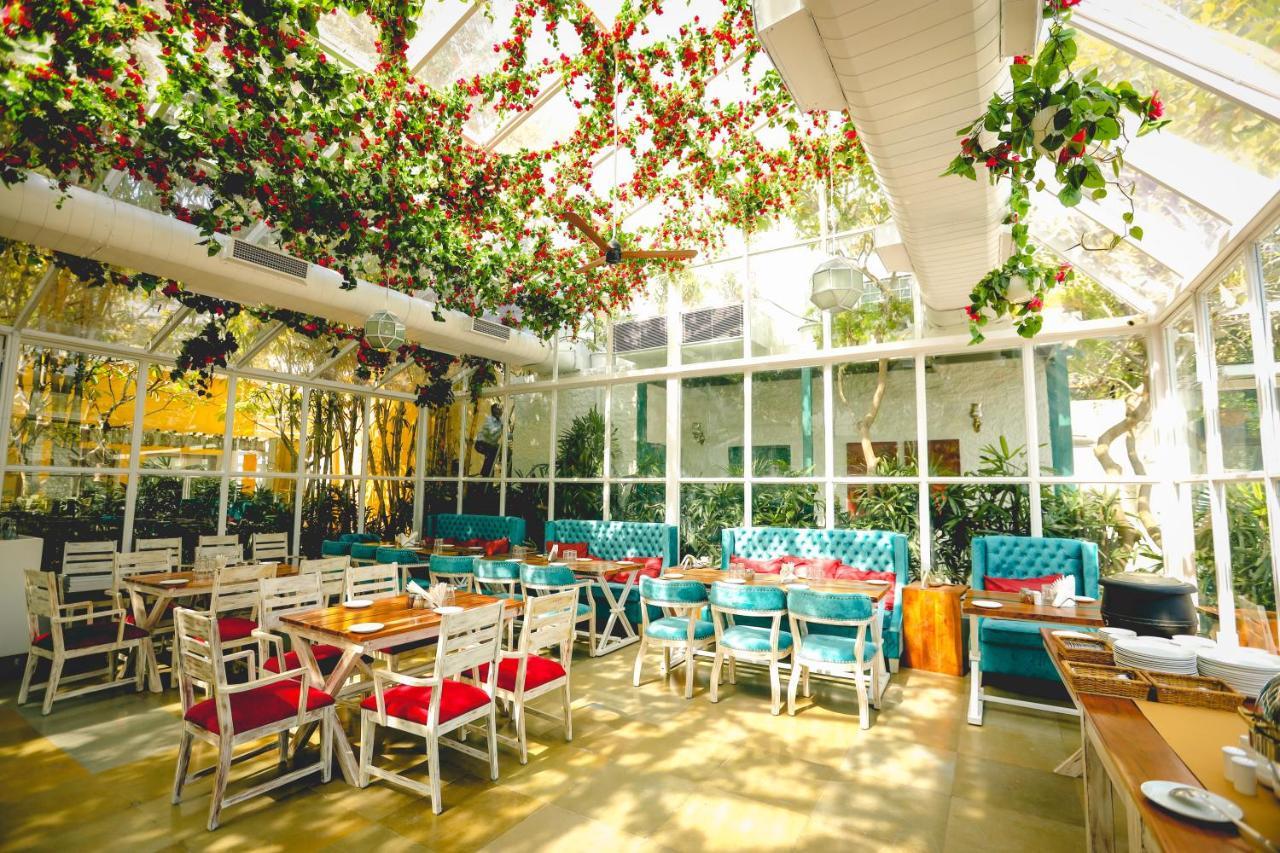Devraj Niwas Hotel Jaipur Bagian luar foto