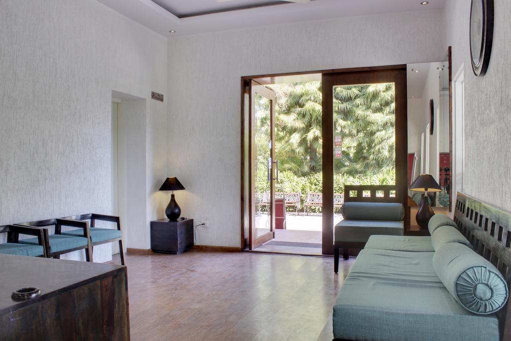 Devraj Niwas Hotel Jaipur Bagian luar foto